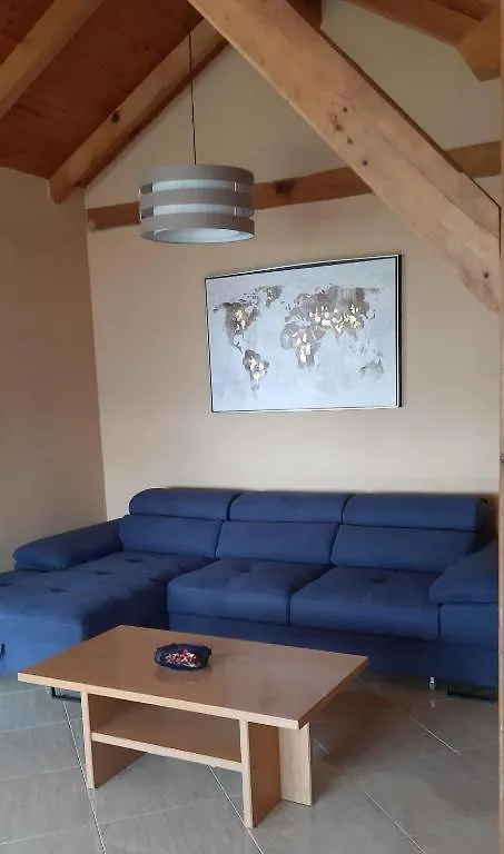 Apartmani Stara Posta Novi Vinodolski Guest house